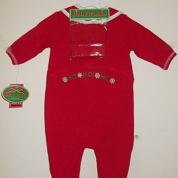 Infant Baby Christmas Santa Body Suit 3 piece Set - Picture 3 of 4